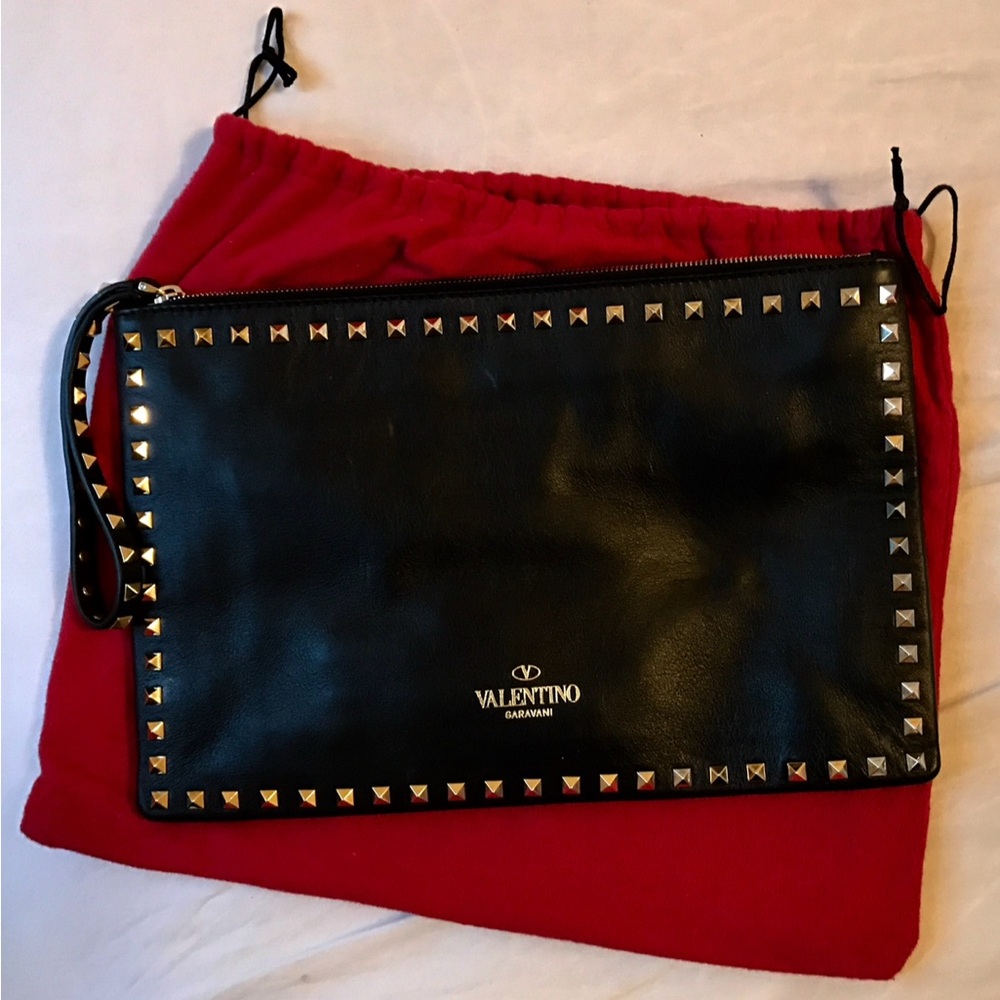Valentino Garavani Rockstud Clutch